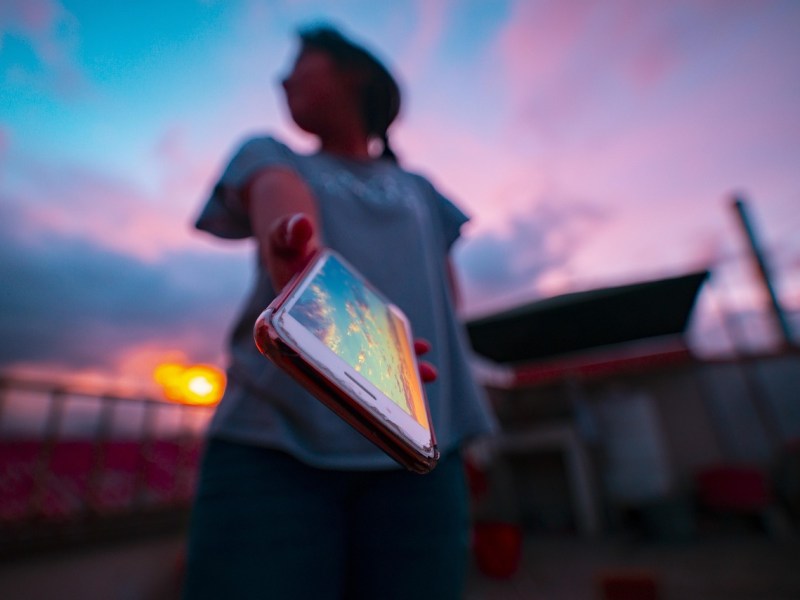 Registro de líneas móviles en México enfrenta riesgos por plazos irreales, advierte The CIU