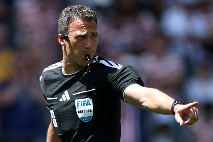 Lenovo presentó Referee View, una tecnología basada en inteligencia artificial que ofrece imágenes estabilizadas desde la perspectiva del árbitro durante el Mundial 2026.