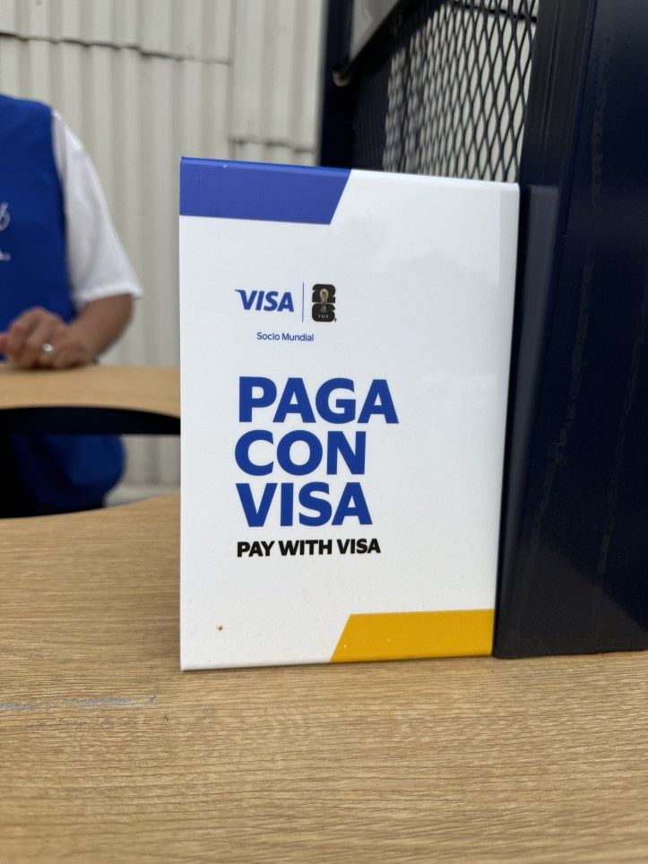 Los primeros partidos del Mundial 2026 ya impulsan el gasto en viajes, hoteles, entretenimiento y comercio en ciudades sede como Ciudad de México, Los Ángeles y Toronto, según datos de Visa.