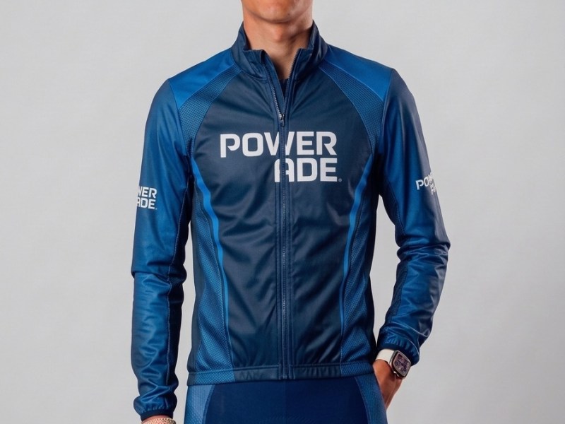Powerade ficha a Isaac del Toro y apuesta por su camino rumbo a Los Ángeles 2028