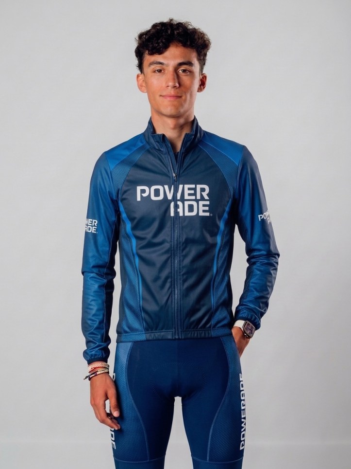 Isaac del Toro suma un nuevo patrocinador: Powerade firmó un acuerdo de largo plazo con el ciclista mexicano en medio de su creciente exposición internacional y rumbo al ciclo de Los Ángeles 2028.